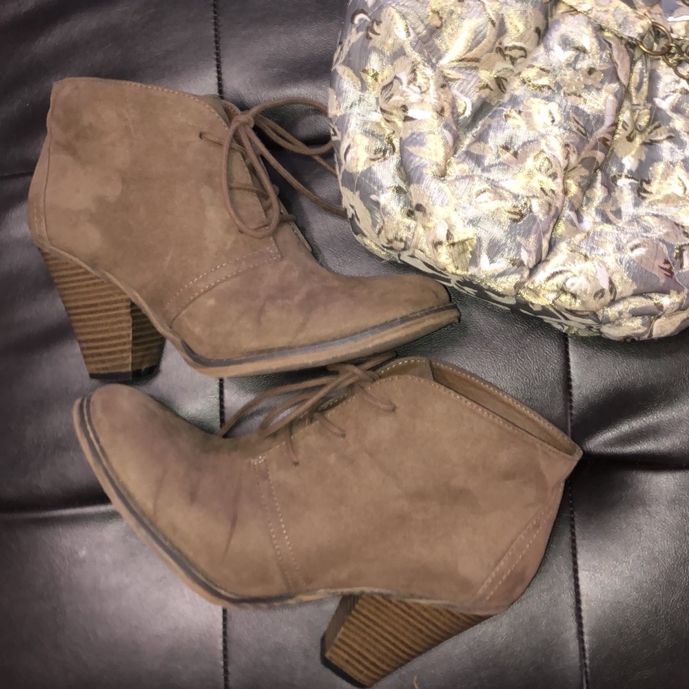 Taupe ankle boots worn twice